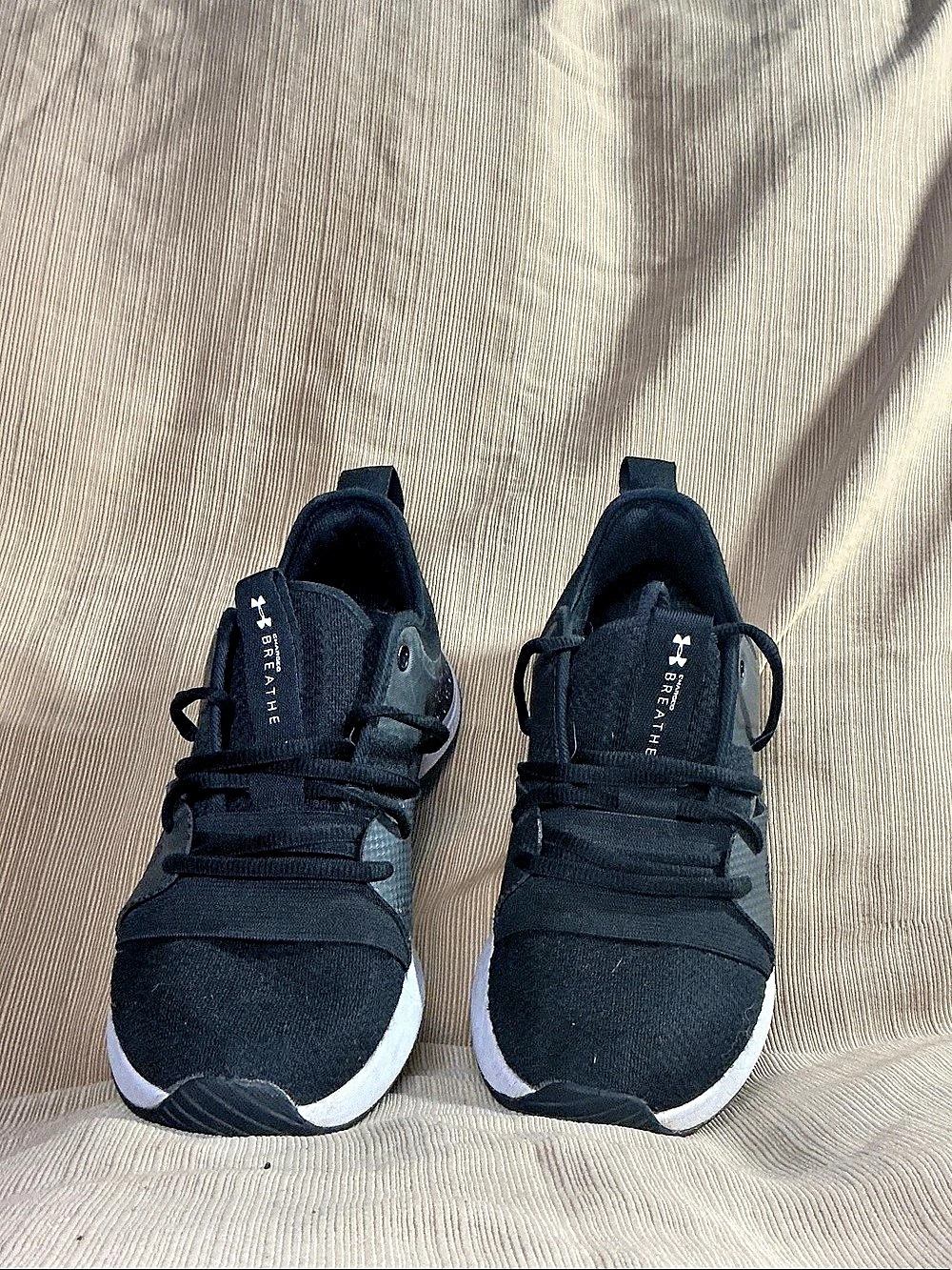 Under Armour UA Charged Breathe Lace TR Black & White Athletic Shoes